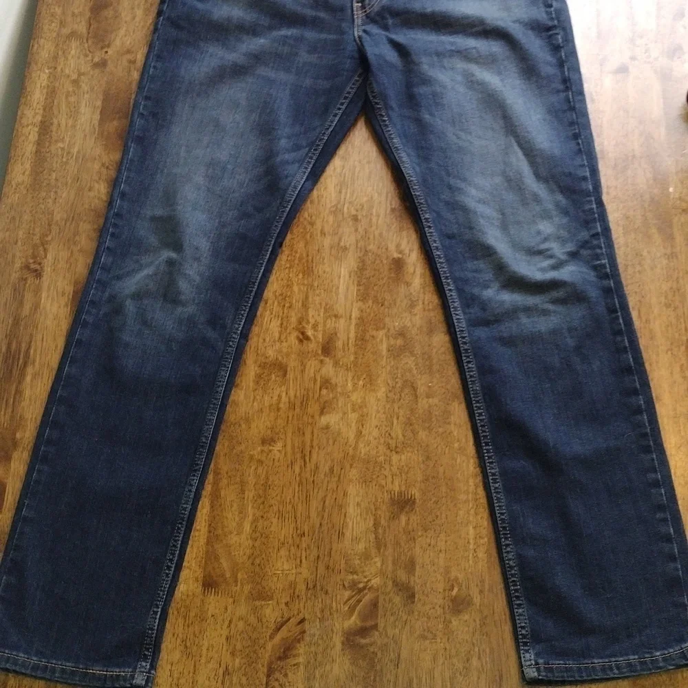 Jeans Levi’s 511 Medium Wash Jeans 36 x 34